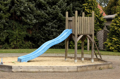 Spielgeräte für Kinder Spielgeräte für Kinder